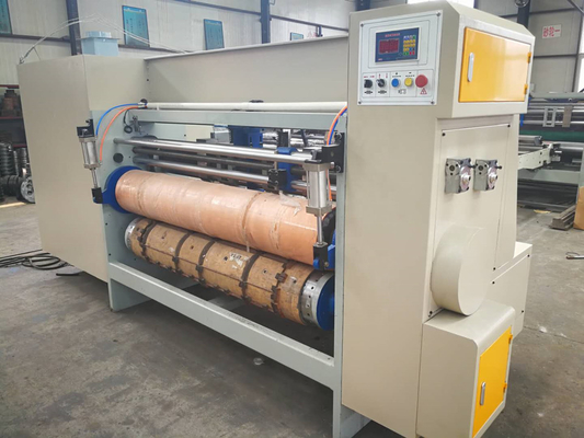CE EAC 1400 * 2600mm नालीदार कार्टन बॉक्स डाई कटिंग मशीन लॉन्ग सर्विस लाइफ
